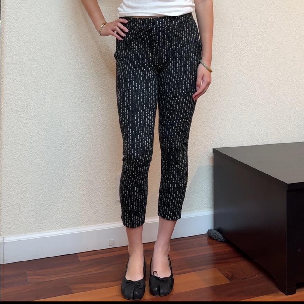 MaxMara Black and White Patterned Capri Skinny Pants